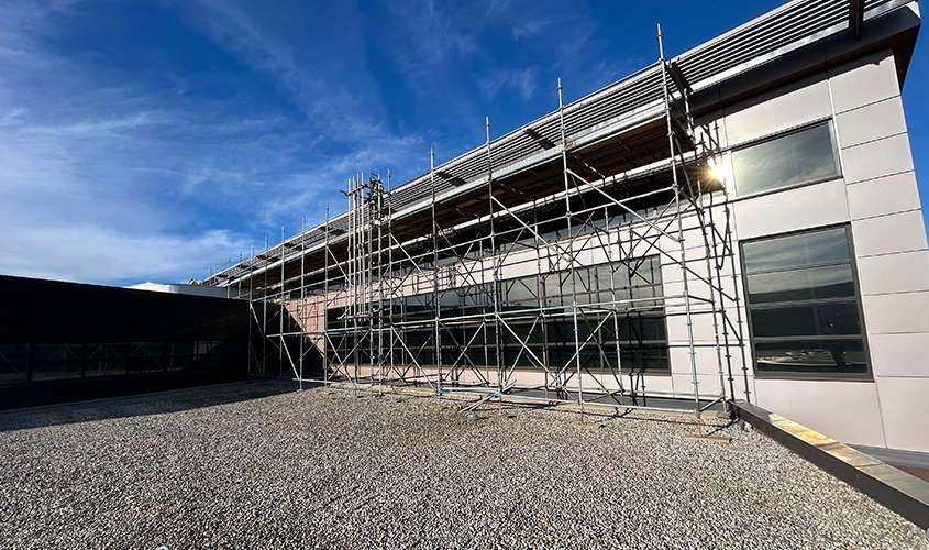 Welcome to Green Scaffolding: Building Safer, Stronger Construction Sites Across Canada